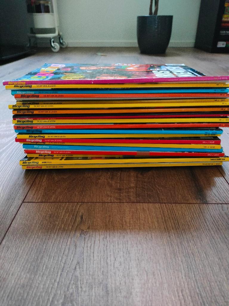 19 nummers bicycling magazine