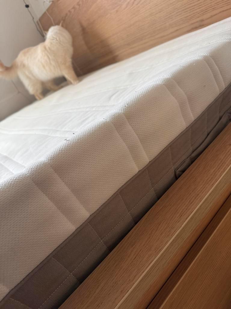 Gratis Ikea Hamarvik matras 160cm