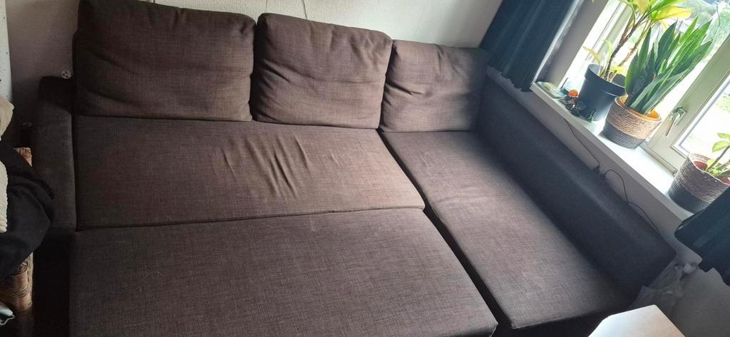 GRATIS! Hoekbank / Slaapbank - Ophalen!