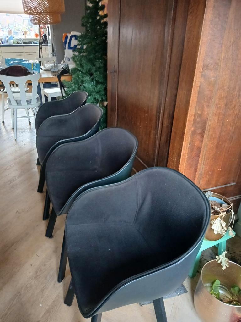 Zwarte Design Kuipstoelen - Set van 4