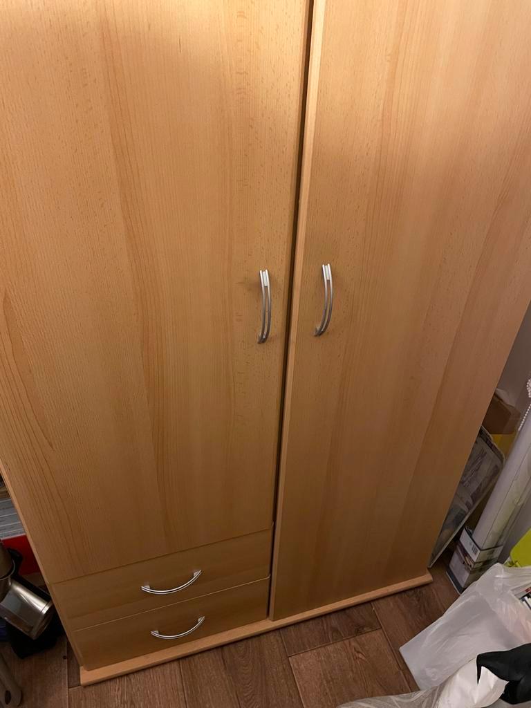 Kledingkast 180x90 met 2 laden - Gratis!