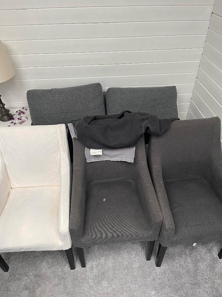 Gratis af te halen: 4 IKEA SAKARIAS eetkamerstoelen