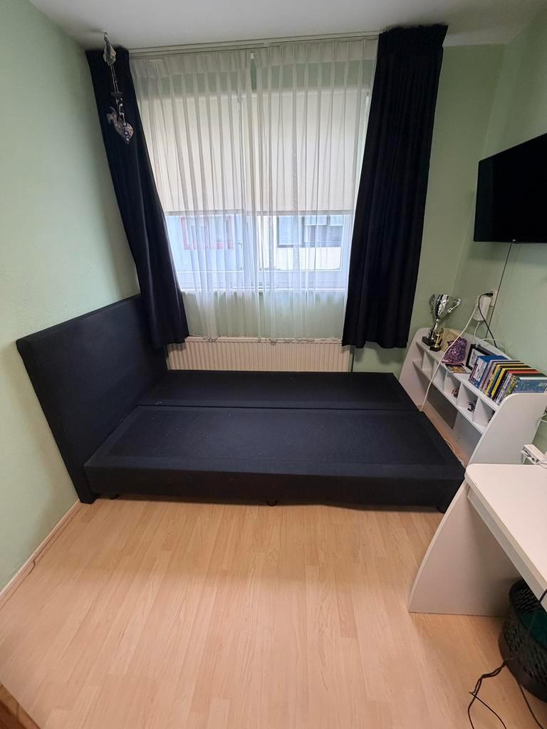Bed 120 breed incl matras GRATIS Ophalen