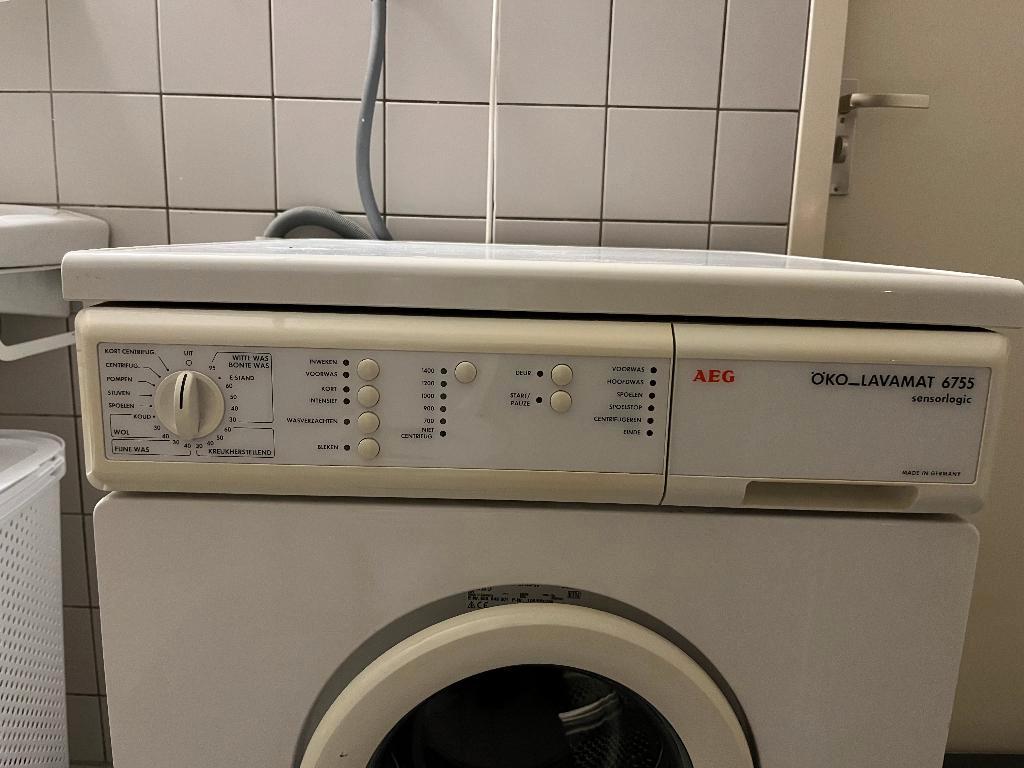 gratis af te halen wasmachine AEG