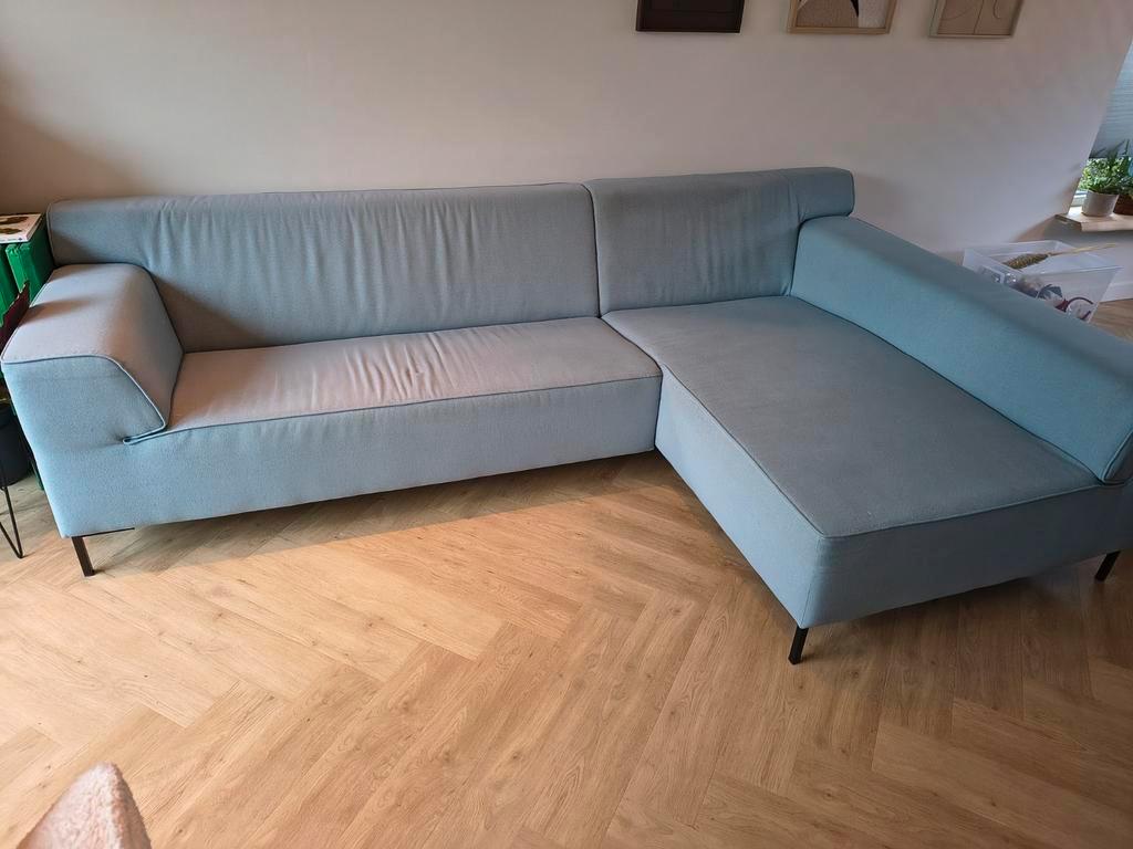 Hoekbank met brede chaise longue