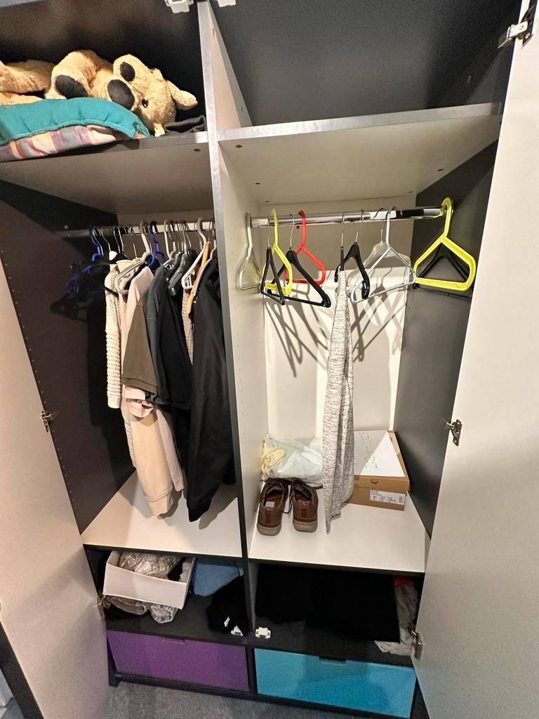 Kledingkast 120x60x201