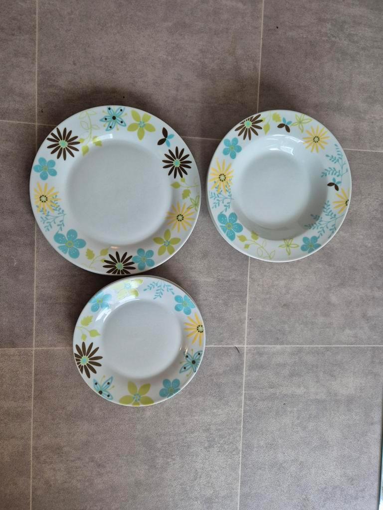 Gratis Servies - Borden Set Rotterdam Zuid