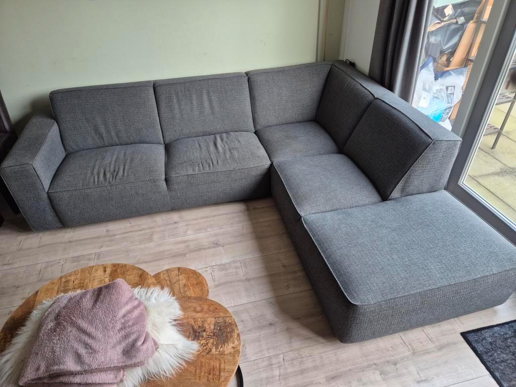 GRATIS Hoekbank af te halen!