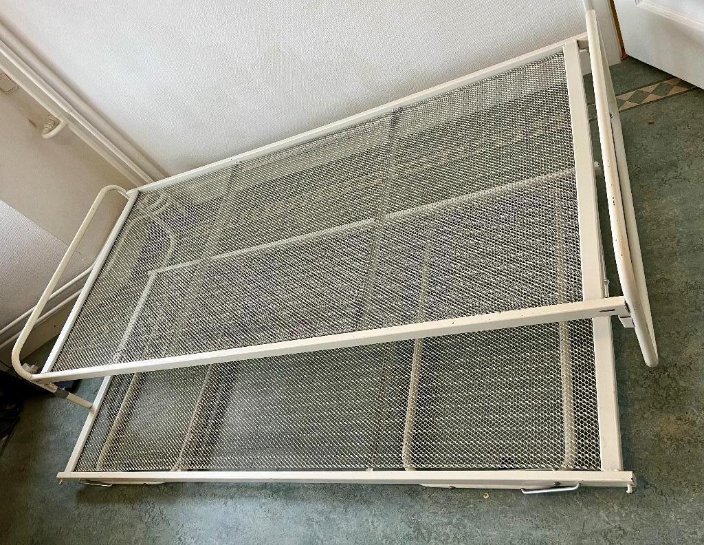 Bed met onderbed, gratis ophalen