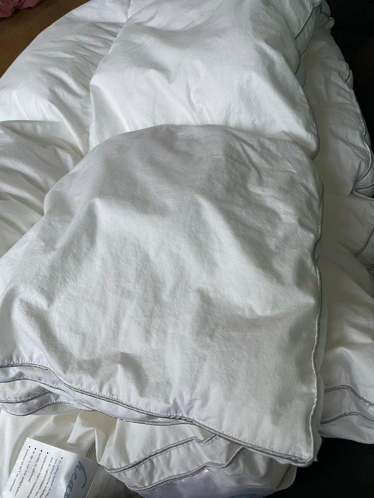 Dekbed 140x225 als nieuw. Gratis.