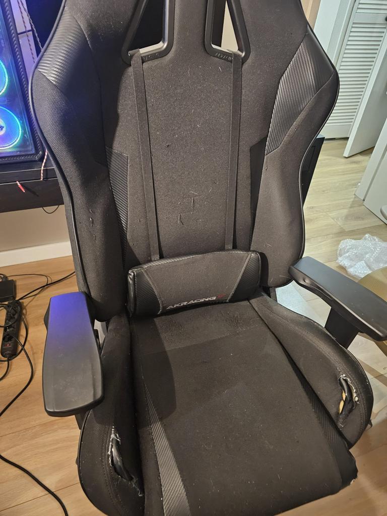 Gaming chair