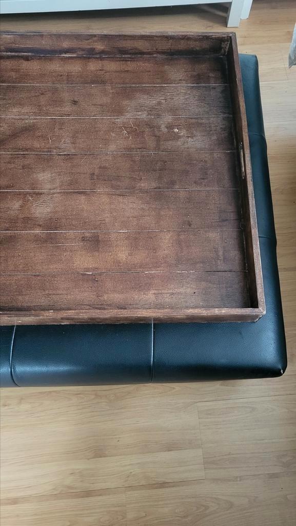 Gratis : hocker/ voetenbank 93cm inclusief dienblad