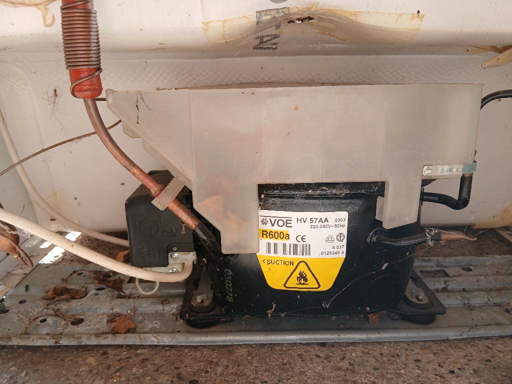 2 x oude koelkasten gratis ophalen!