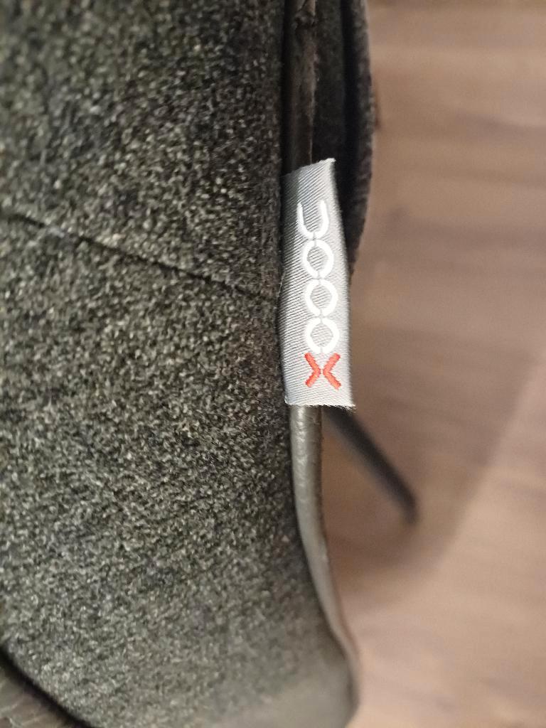 (Bijna gratis) eetkamerstoelen Xooon