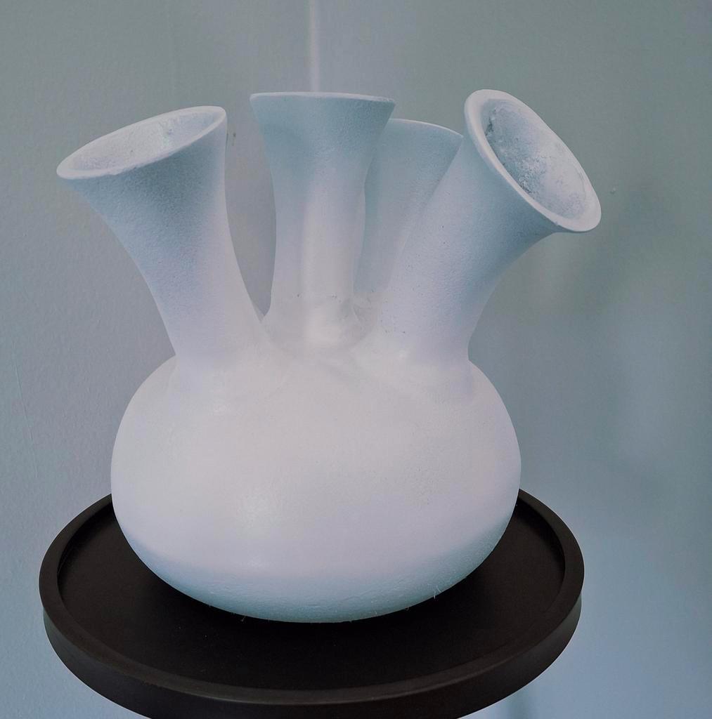 Witte toetervaas xs 22x24cm