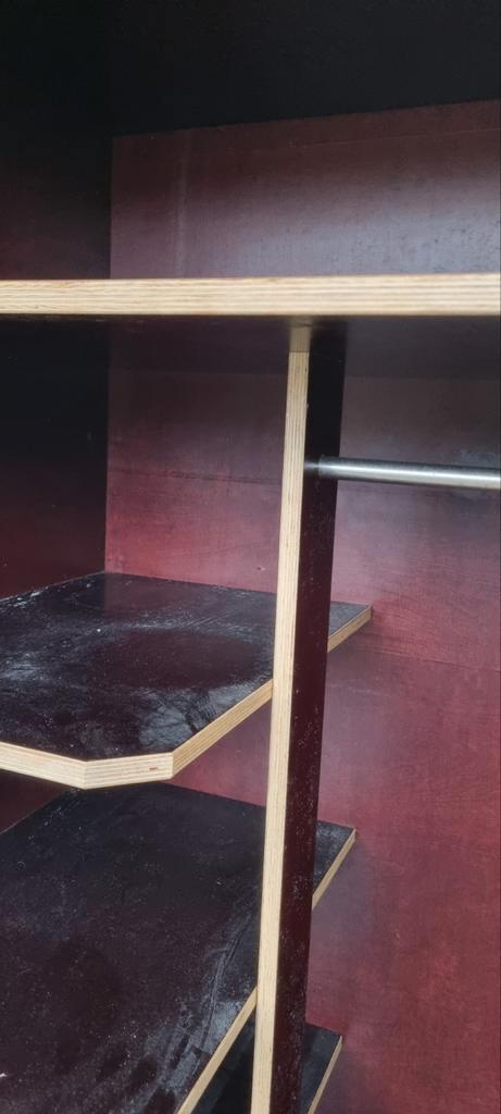 Stevige kast instellingskast 180 x 80 x 50 ongeveer