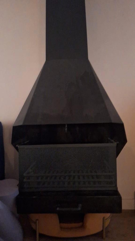 Houtkachel (gratis af te halen)