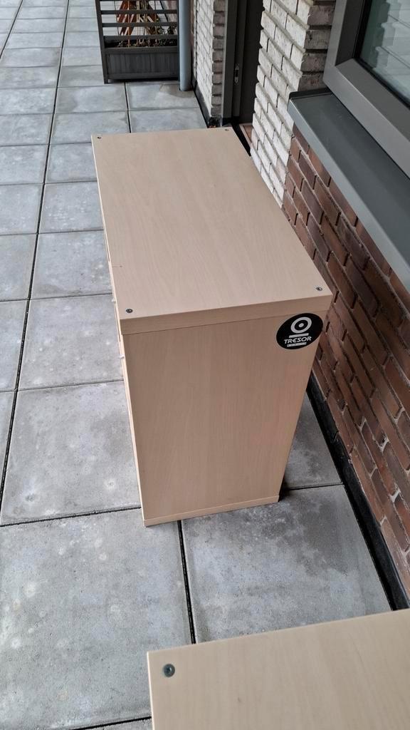 Ikea kallax kast 77x77cm wit geglazuurd eiken effect