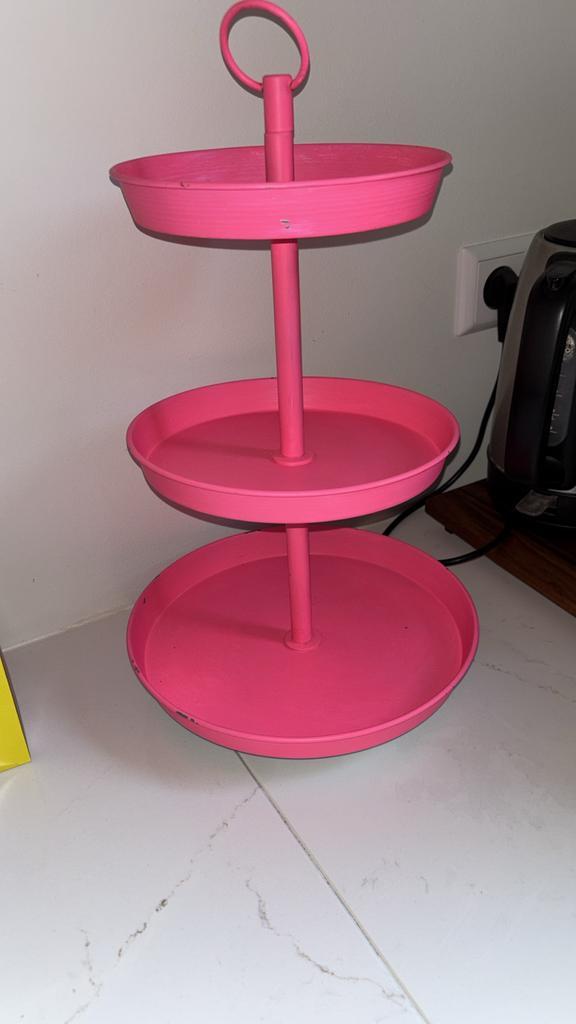 Leuke roze etagère voor kerst