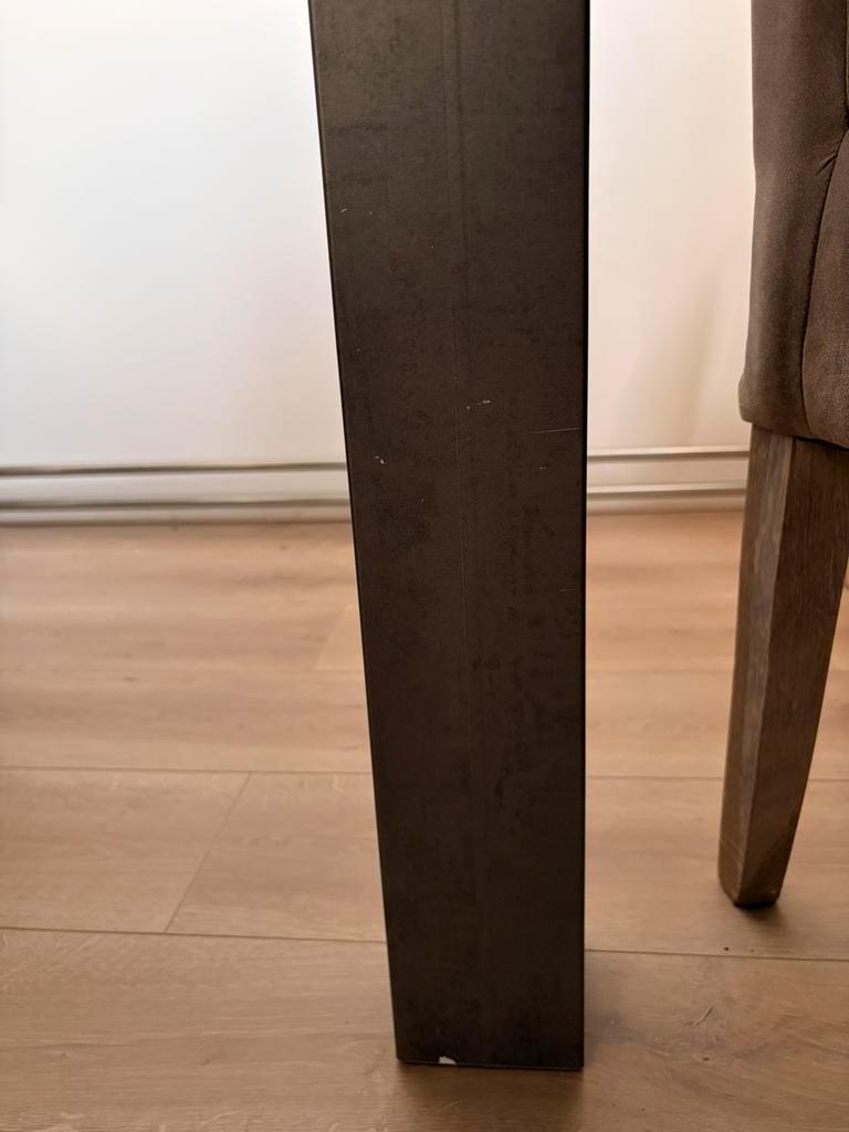 Gratis afhalen: Eettafel 4 personen