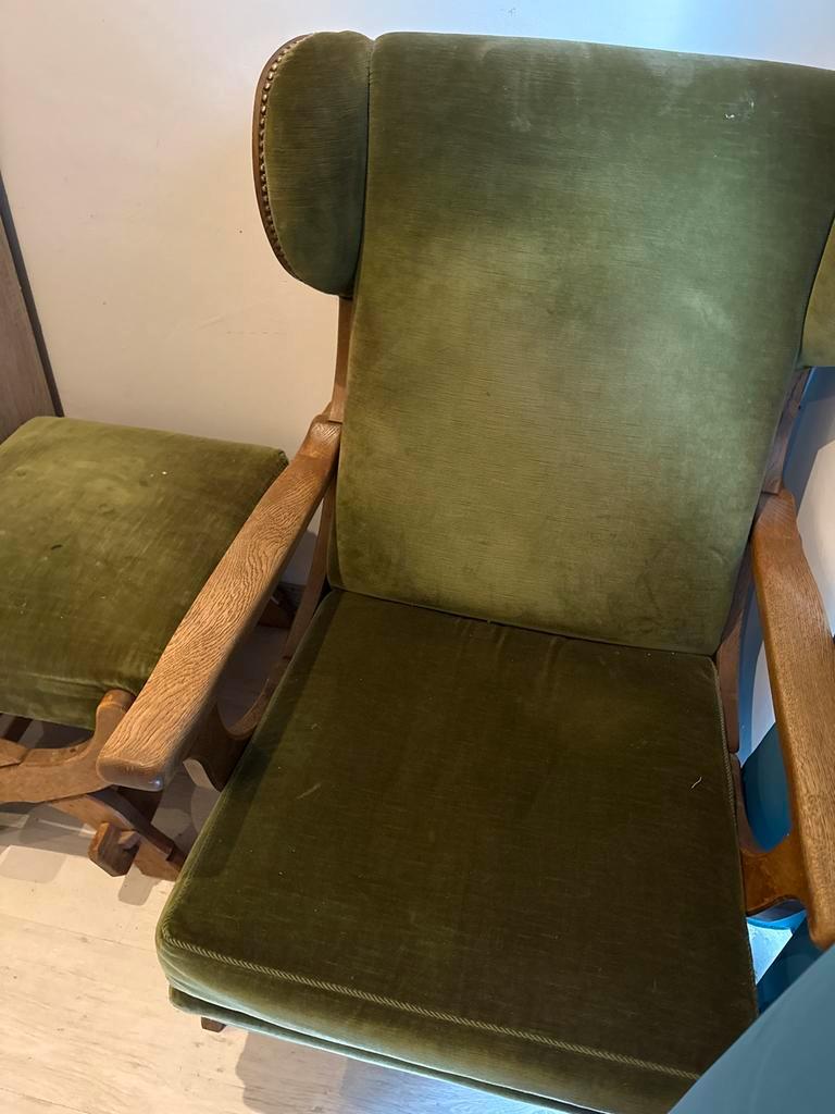 Vintage fauteuil met voetenbankje