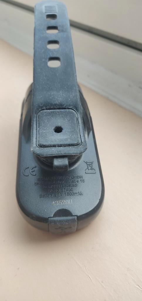 Sigma Aura 45. Defect. Band goed