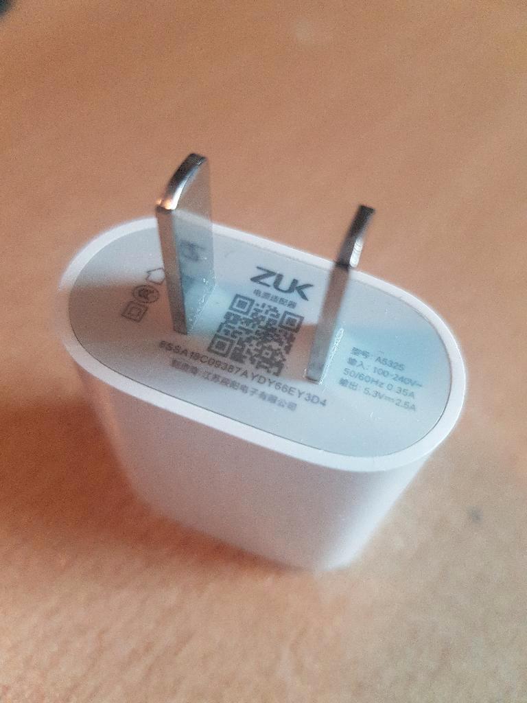 Usb adapter US plug gratis