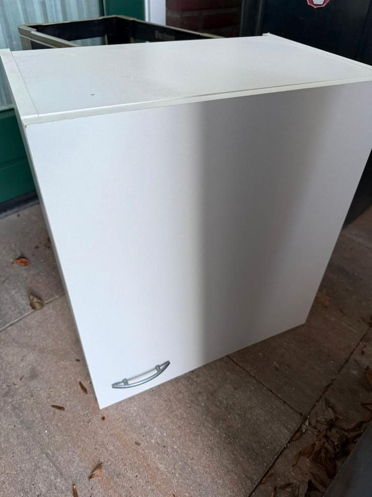 GRATIS Wandkastje - 50x55x28cm - Extra opbergruimte