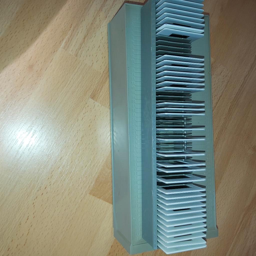 diaraampjes. Het zijn  er 103