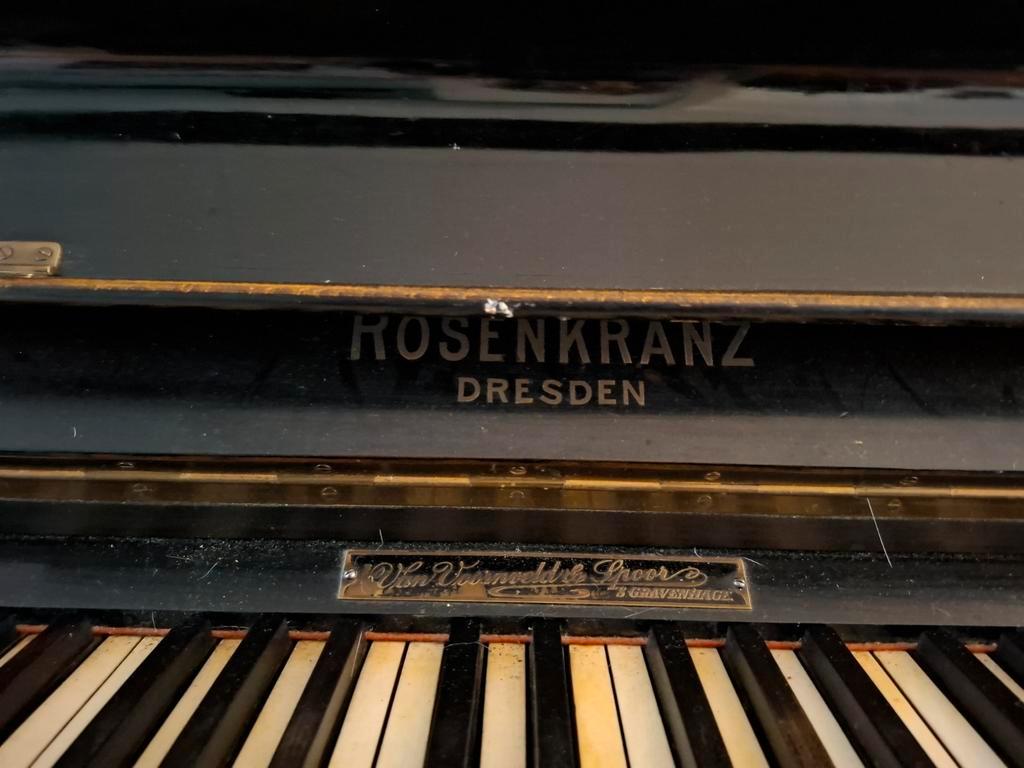 Gratis Rosenkranz Piano (Dresden) - Af te halen!