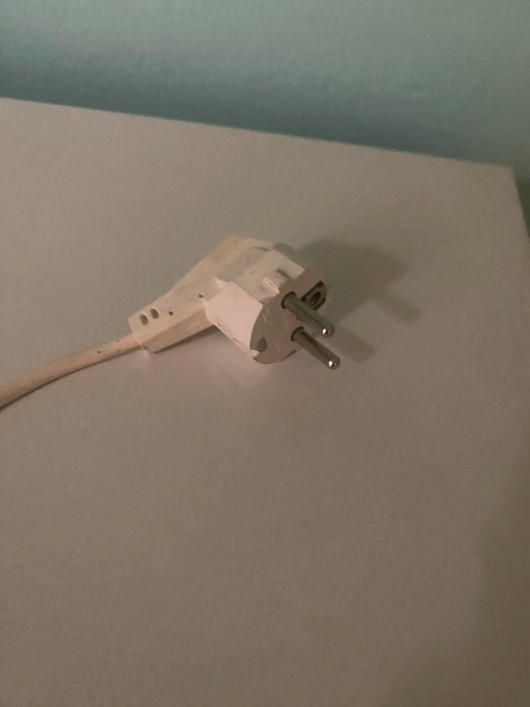 Koelkast met vriesvak- Compact en Functioneel Gratis