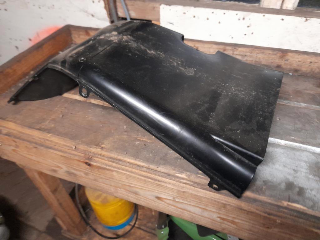 Scooter onderkap la souris.