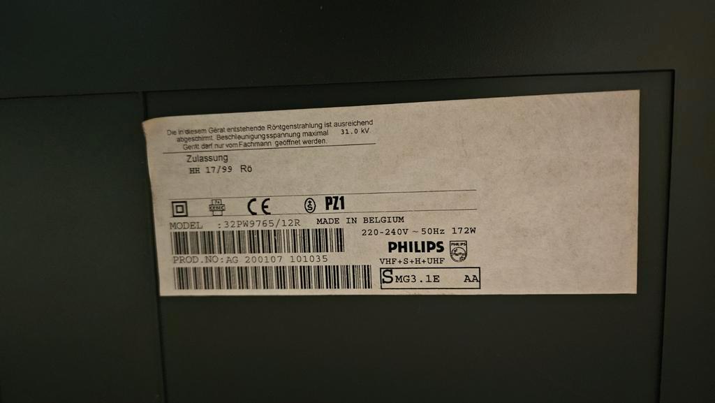 Philips Matchline 32PW9765 CRT + meubel