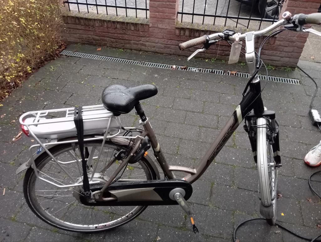 Tweedeehands oude elektrische fiets