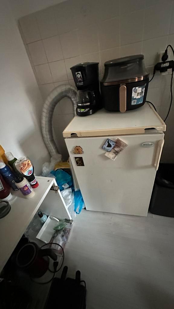 Koelkast - vriesvak deksel kapot