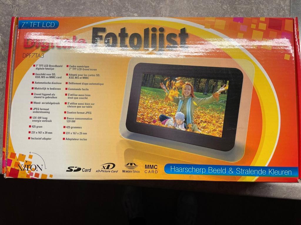 Xiron digitale fotolijst 7 inch