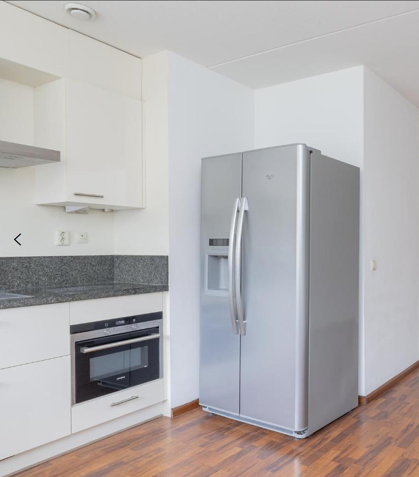 De defecte koelkast kunt u gratis meenemen.