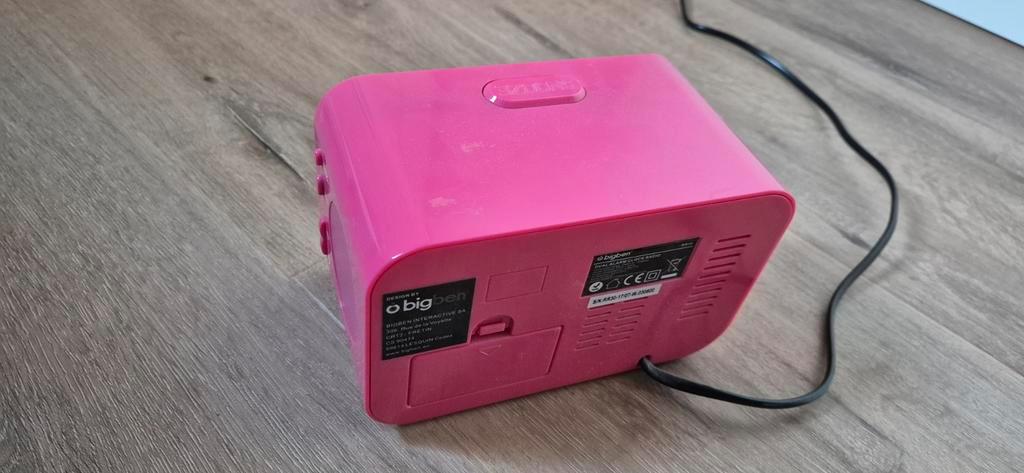 Gratis afhalen: Roze Bigben Wekker - Digitaal