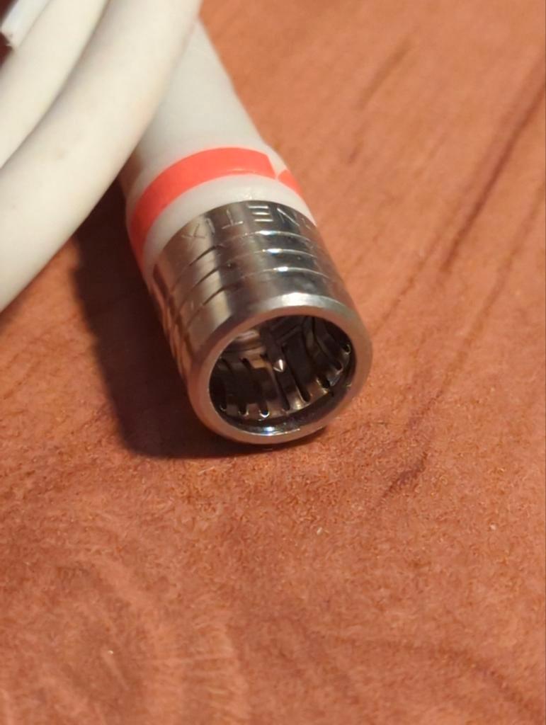 Coax kabel male naar male - Niet getest