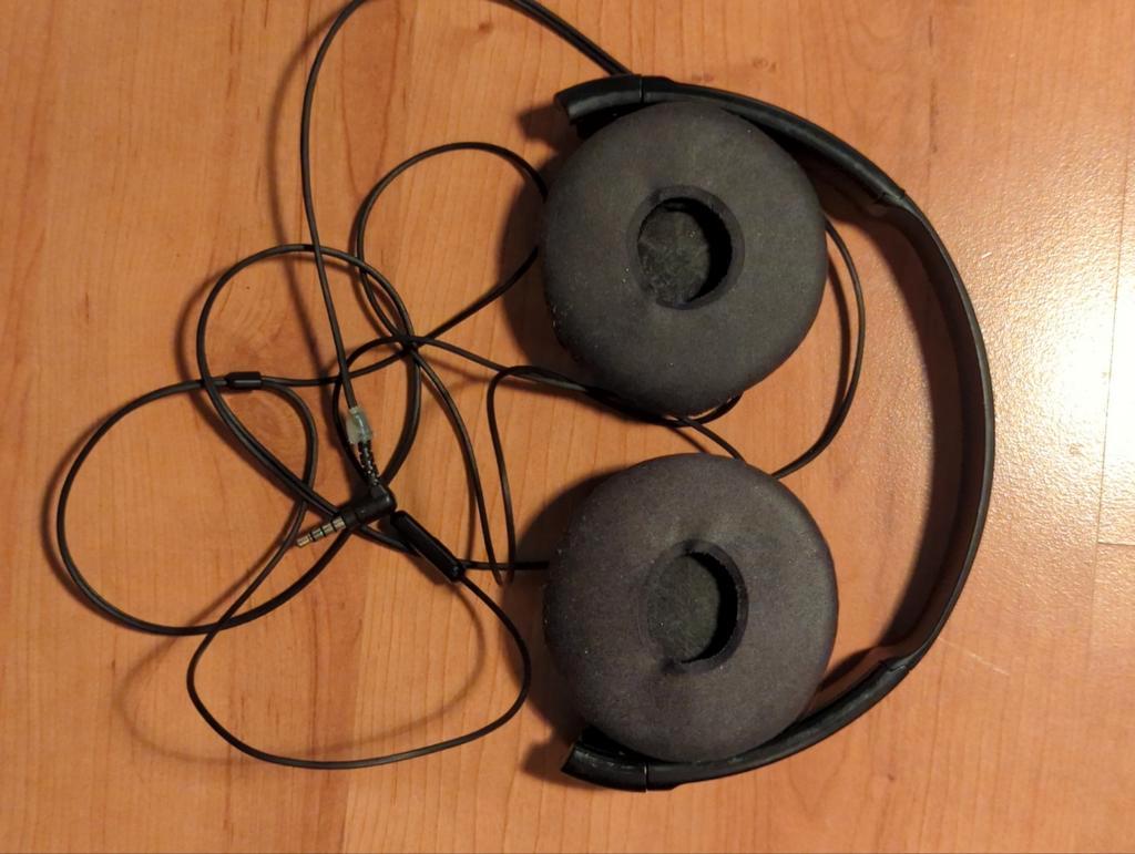 Sony Koptelefoon - Niet Getest - Gratis