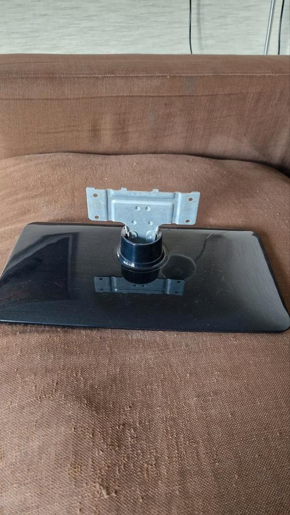 Voet voor tv of scherm gratis