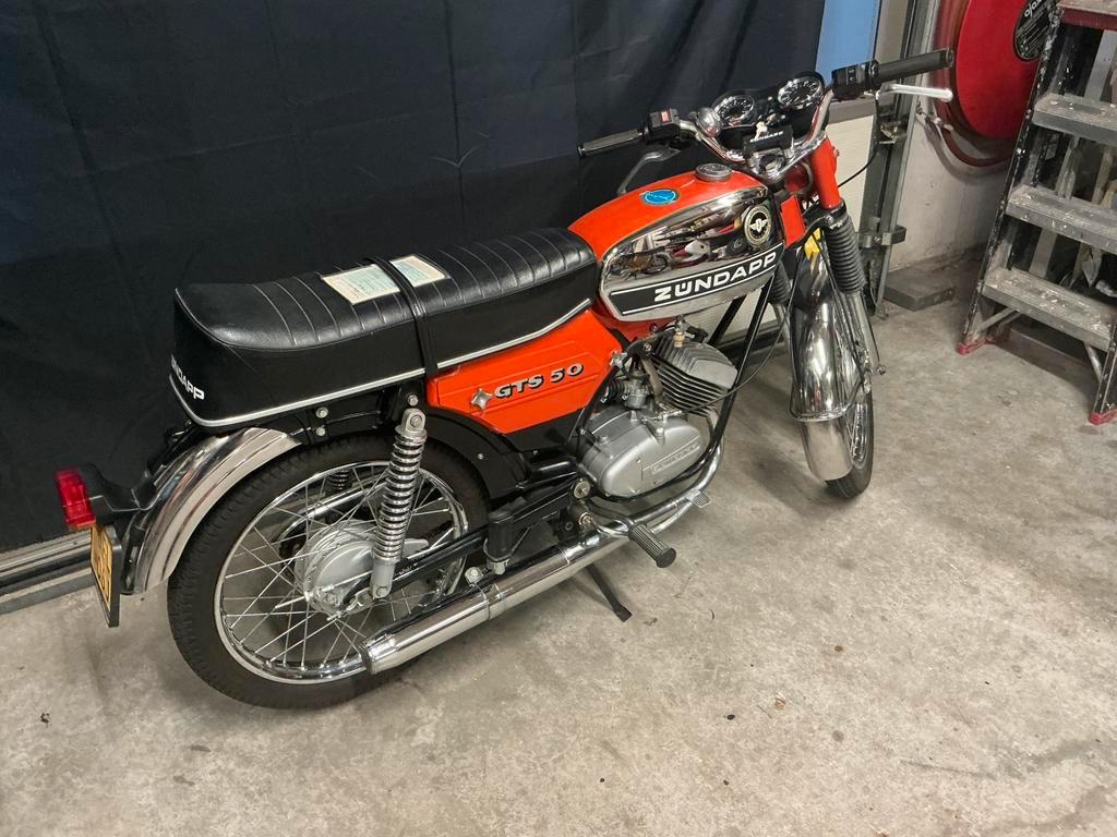 Tekoop GEVRAAGD ZUNDAPP 517 lees eerst de advertentie