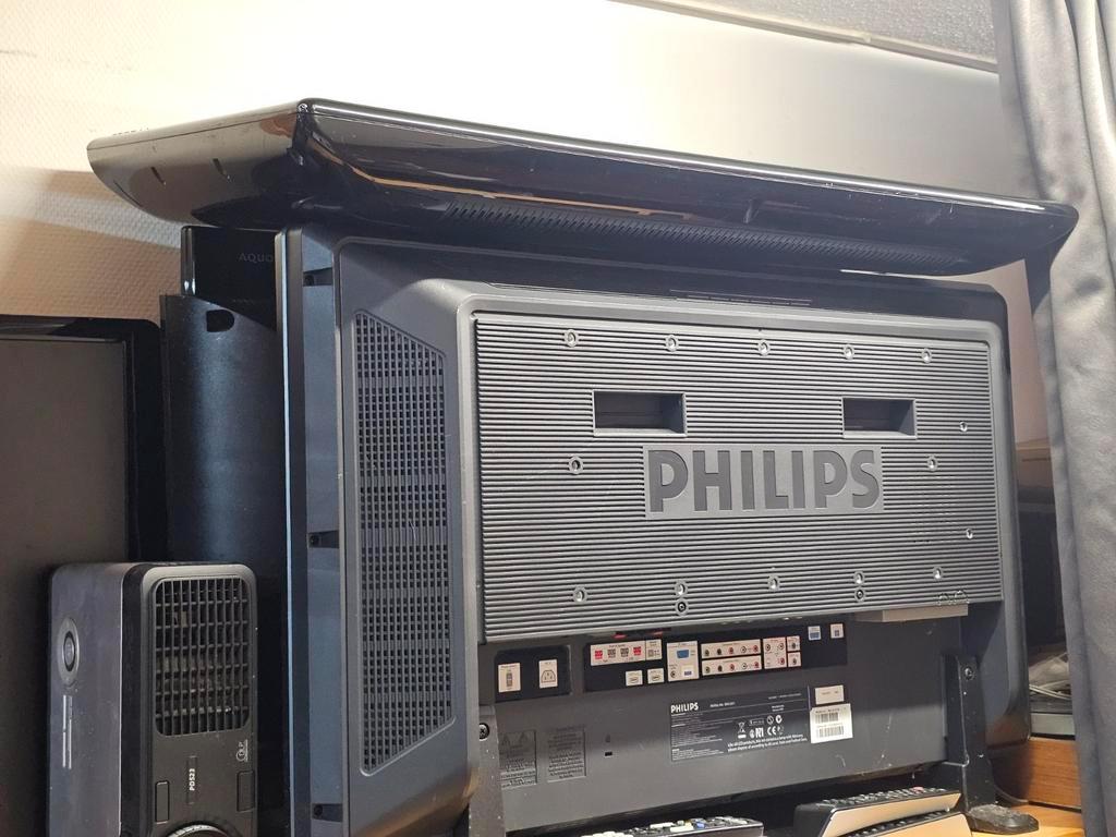 Partij televisie en beamer