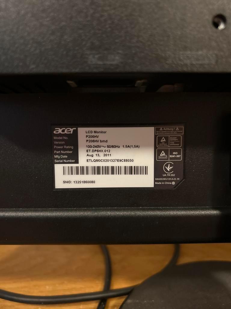 Gezocht: VGA of DVI kabel naar HDMI gaat