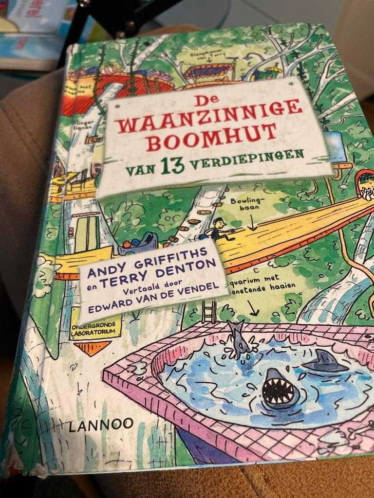 De Waanzinnige Boomhut van 13 Verdiepingen - Andy Griffiths