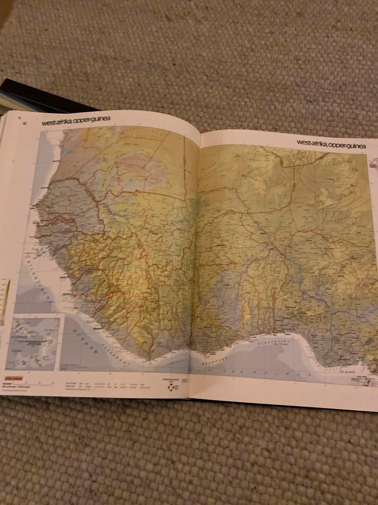 Spectrum Wereldatlas 1978 - Goede Staat