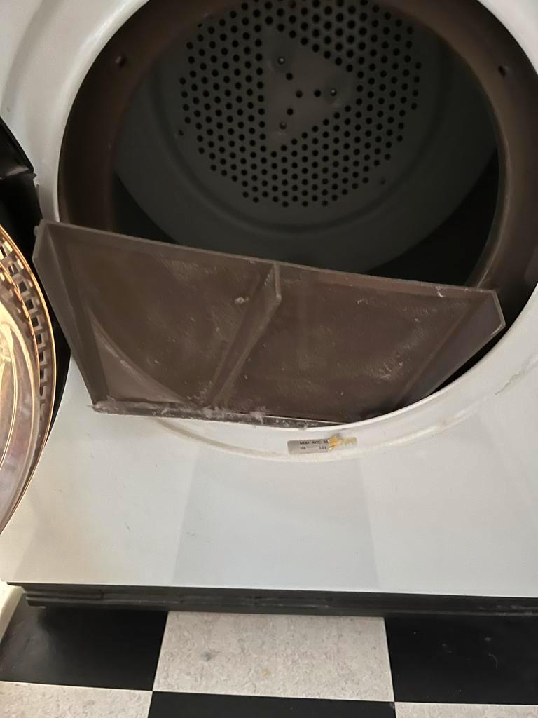 Droogtrommel - Ruton.    Gratis.