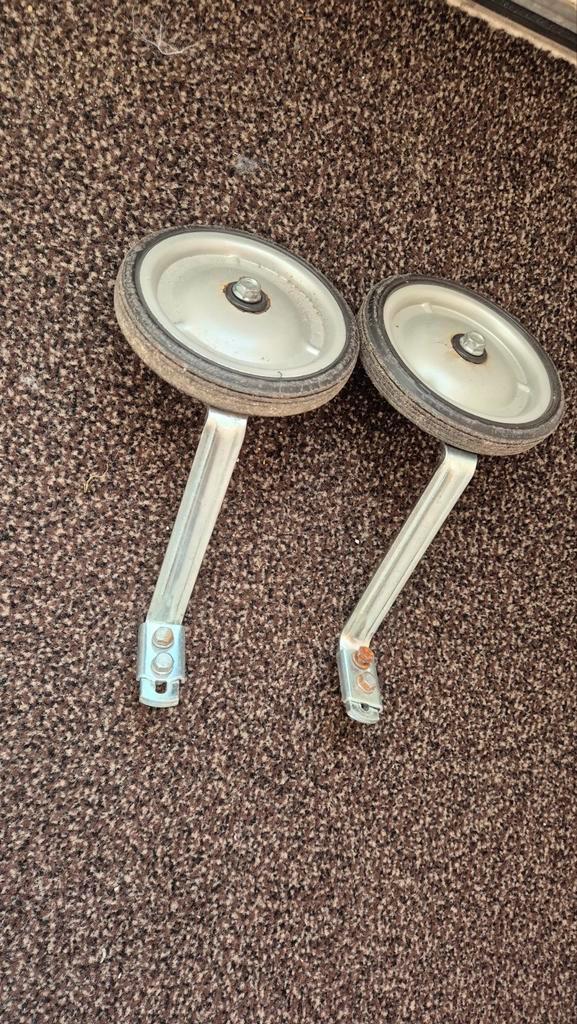 Zijwieltjes, o.a. voor puky - gratis