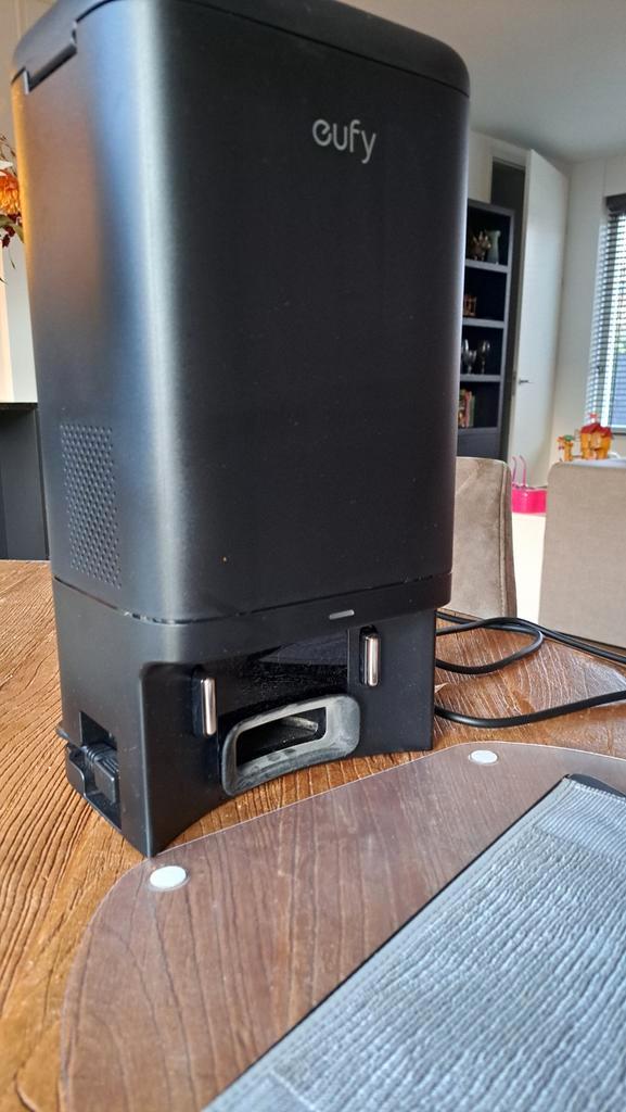 Eufy RoboVac 8pro Laadstation + Dweilmodule