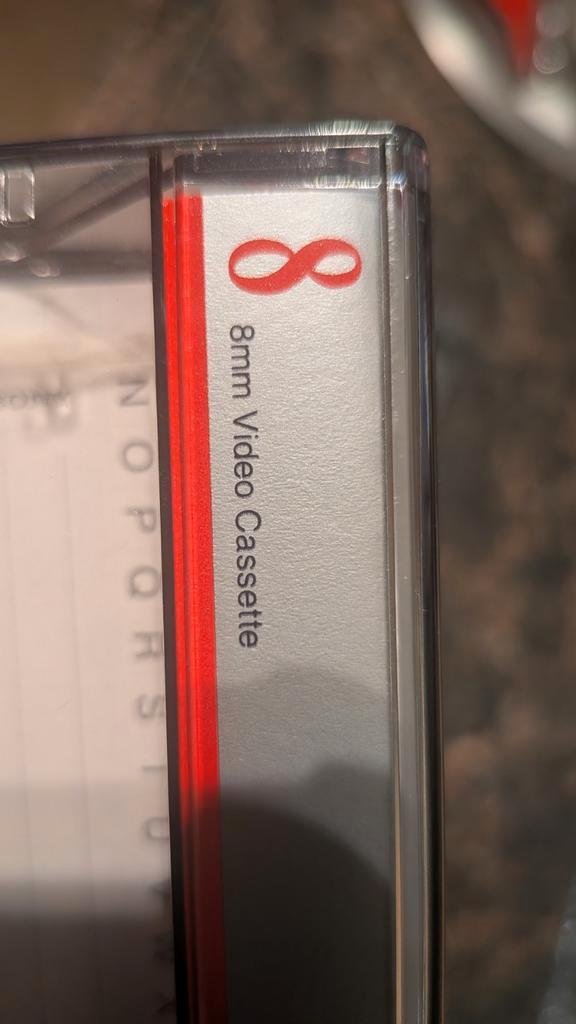 Gezocht: oude Video8 / 8mm videobanden – Tilburg en omgeving